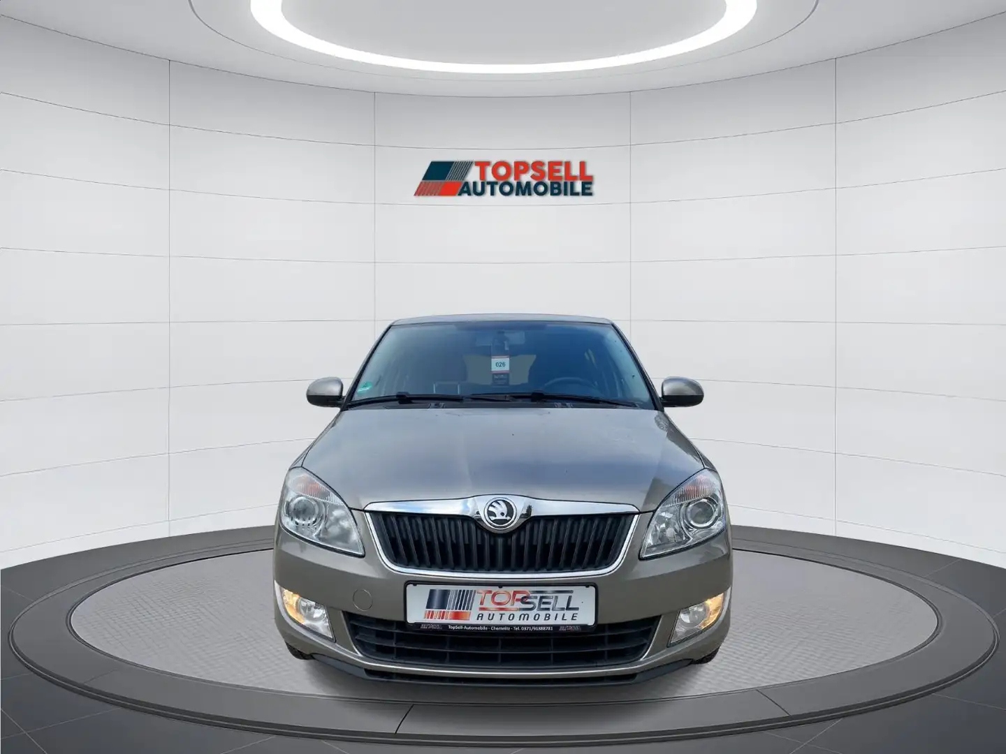 Skoda Fabia 1.2l TSI 77kW Fresh Sitzheizung PDC 2.Hand Béžová - 2