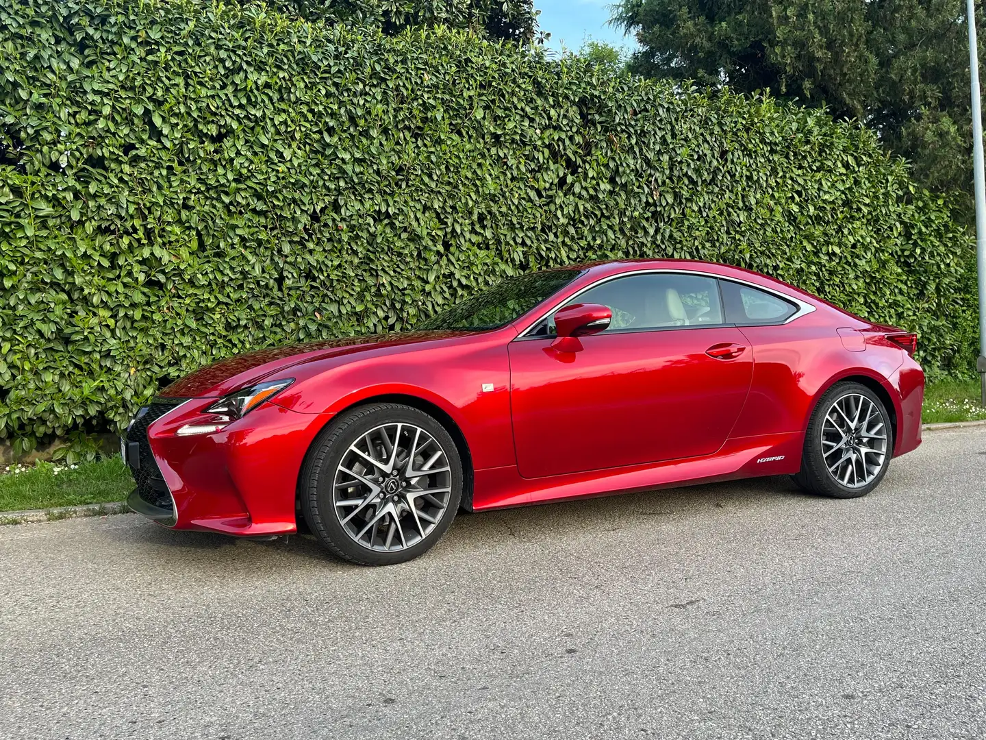 Lexus RC 300h 2.5 F-Sport cvt - 1