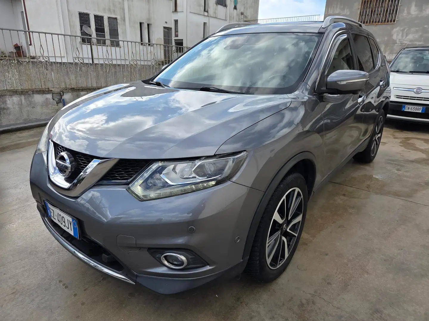 Nissan X-Trail X-Trail III 2014 1.6 dci Tekna 2wd xtronic Gris - 2
