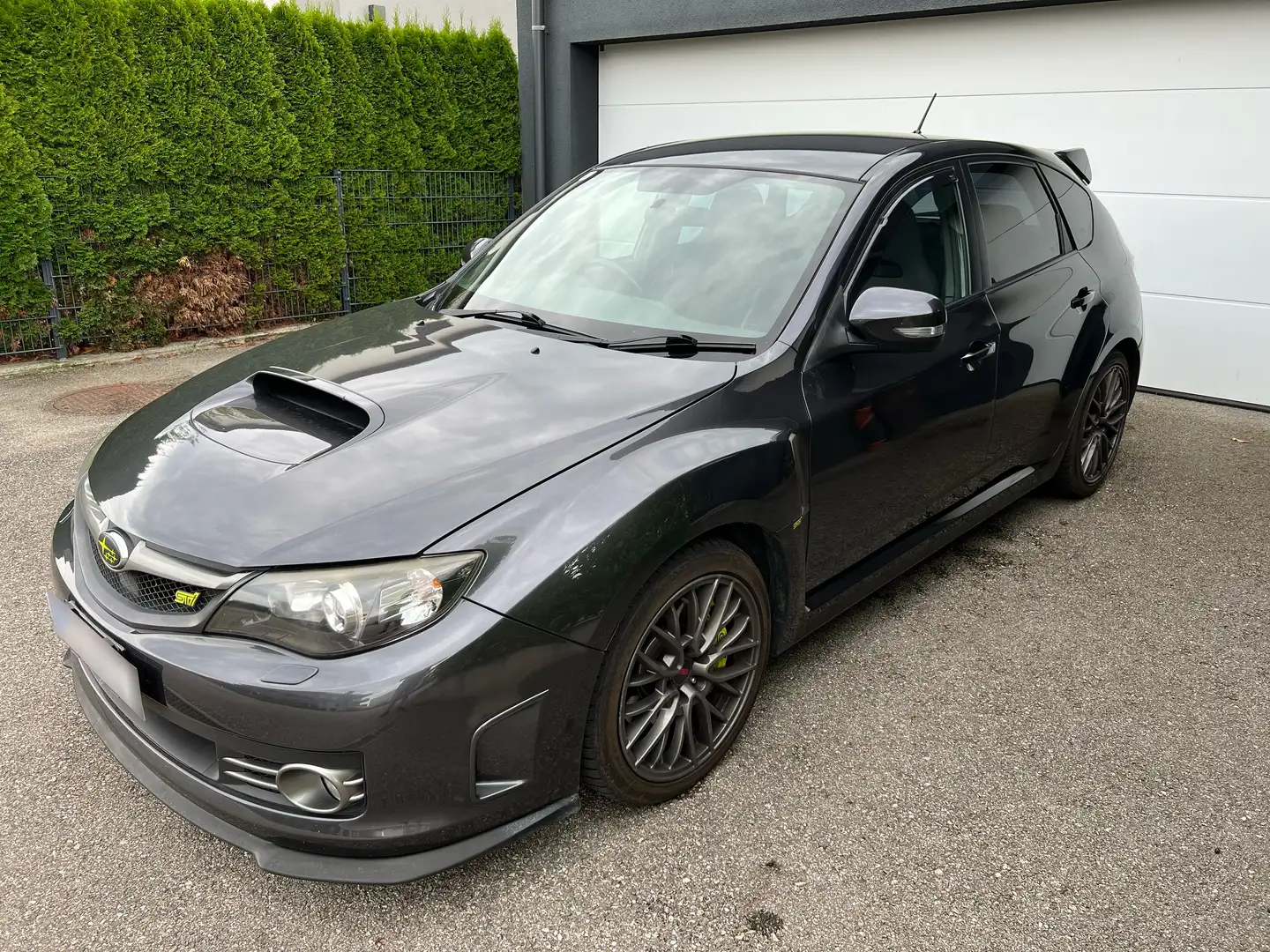 Subaru Impreza Impreza WRX STI Hatchback Grau - 1