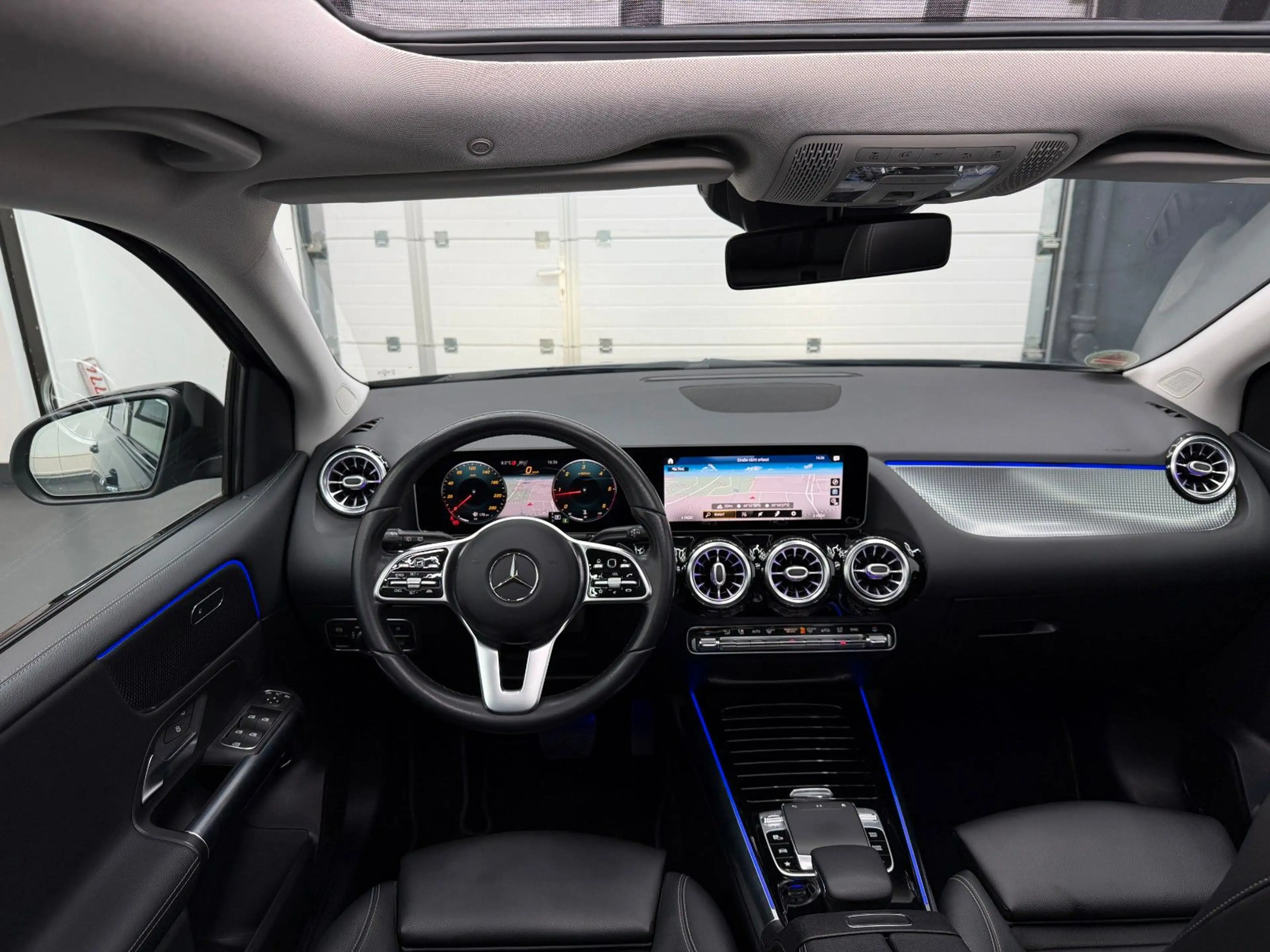 Mercedes-Benz B 220 B B 220 d *PANO*ACC*R.KAM* — photo 10