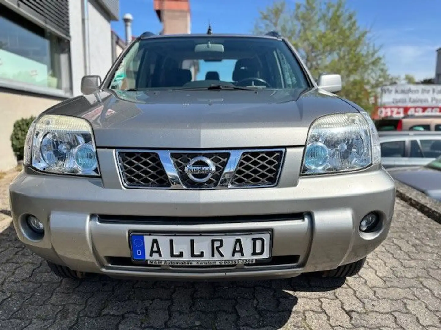 Nissan X-Trail 2.2 D 4WD Columbia*Klimaa.+GSHD+AHK+ALU* Stříbrná - 2