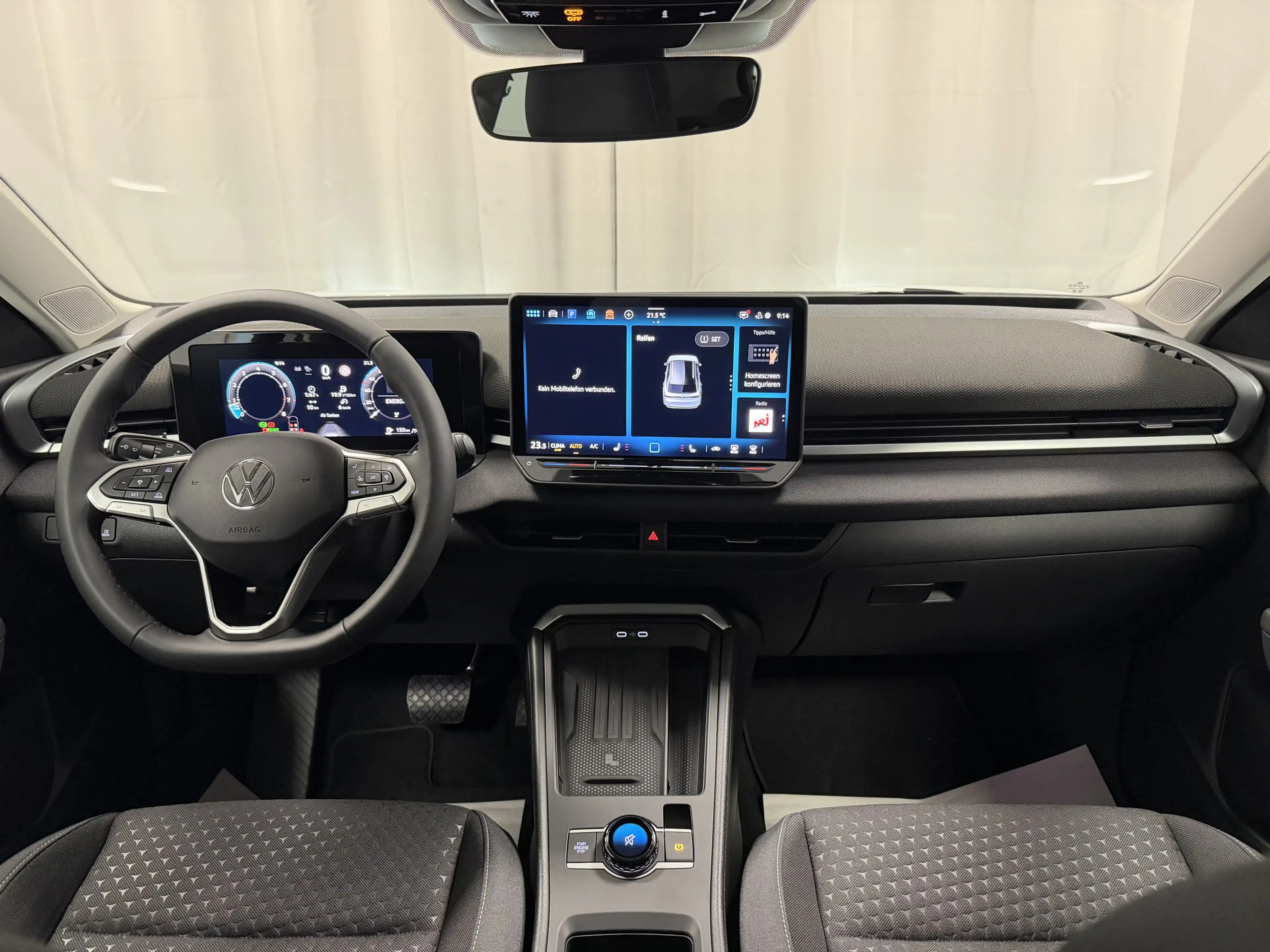 Volkswagen T-Roc 1.5 eTSI DSG Life 5J-Garantie Ambiente AHK — photo 12