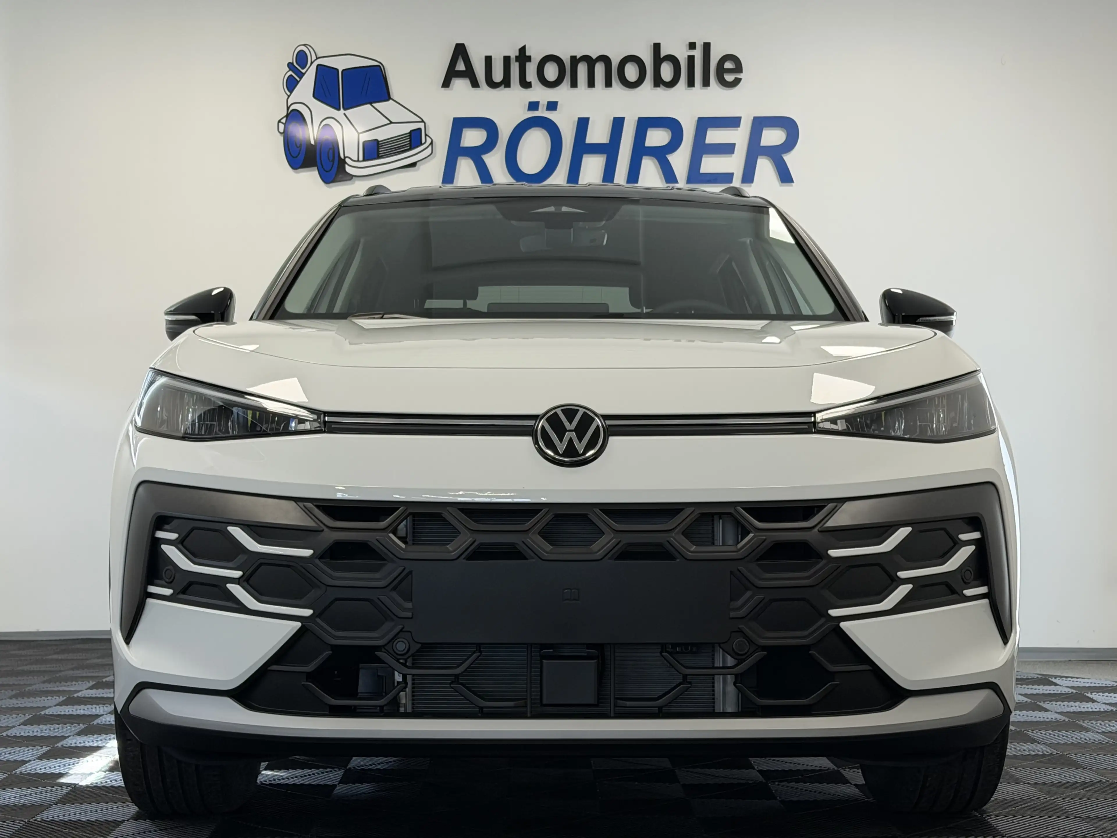 Volkswagen T-Roc 1.5 eTSI DSG Life 5J-Garantie Ambiente AHK — photo 3