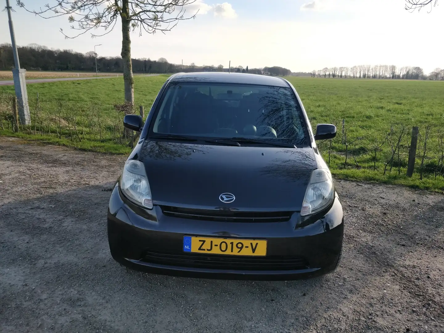 Daihatsu Sirion 1.3-16V Comfort met airco en elec. ramen Negru - 2