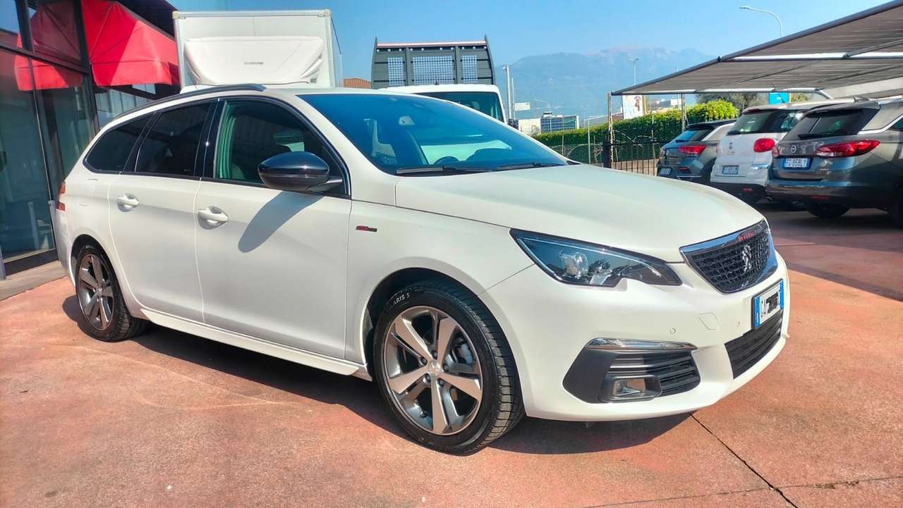 Peugeot 308 308 SW 1.5 bluehdi GT Line s autocarro 5 posti
