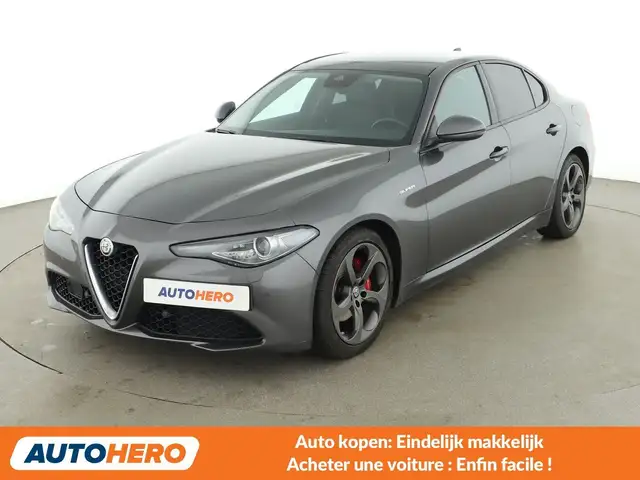 Alfa Romeo Giulia 2.2 JTDM Rosso Edizione