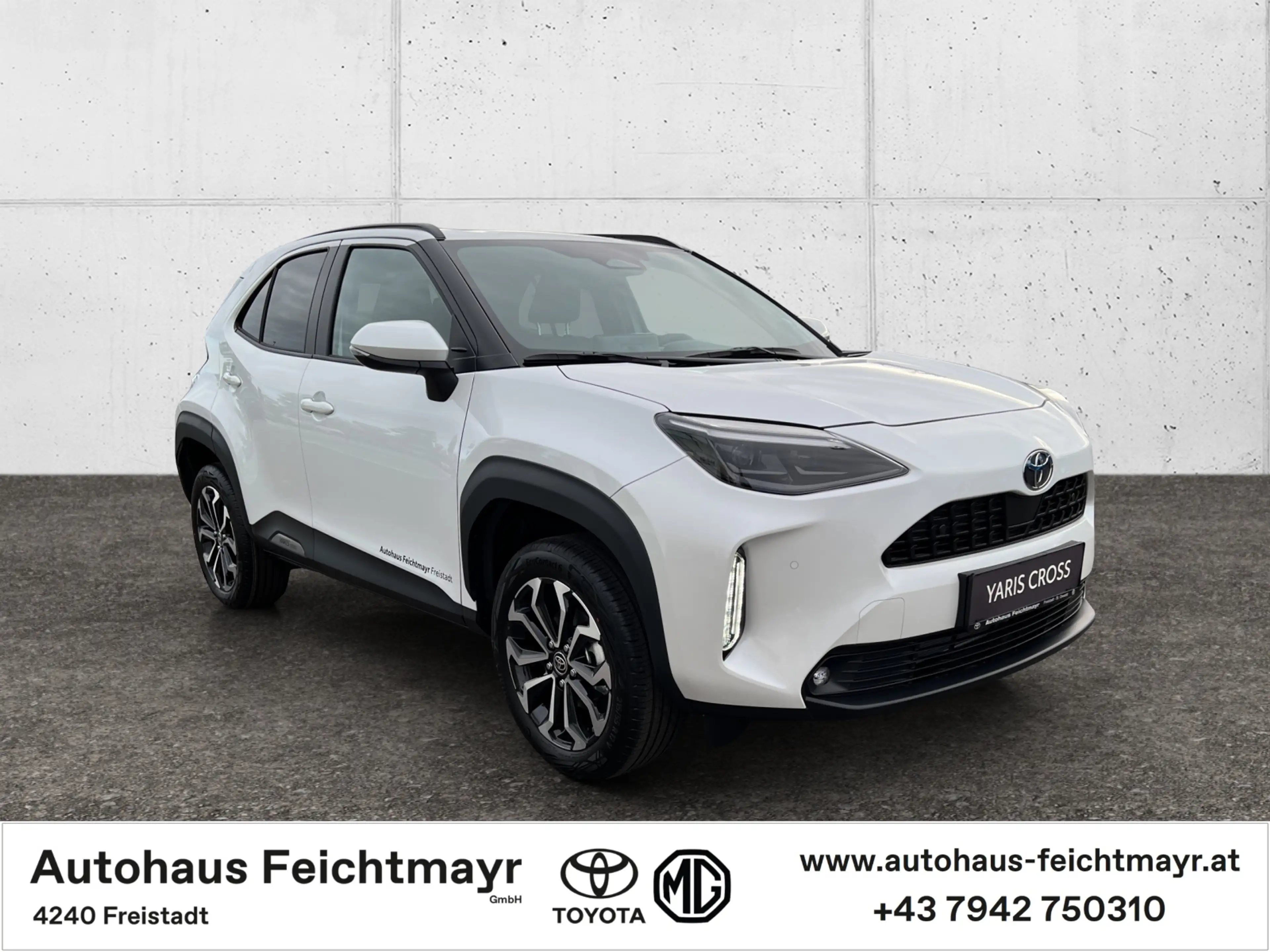 Toyota Yaris Cross HYBRID 2WD Active Drive Safety Paket 5t. — photo 3