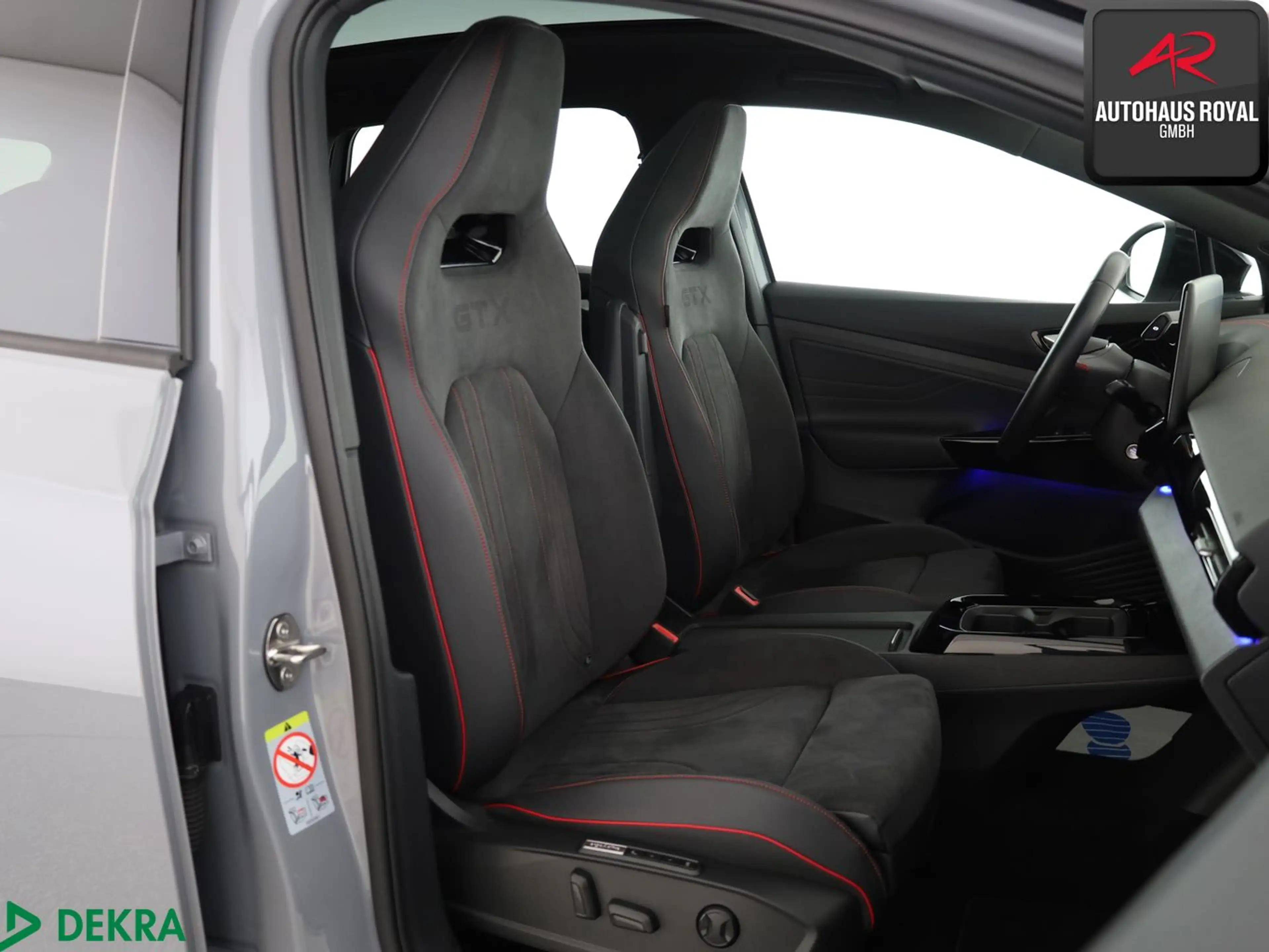 Volkswagen ID.4 GTX 4M WÄRMEPUMPE,HUD,MATRIX,360°,KEYLESS — photo 11