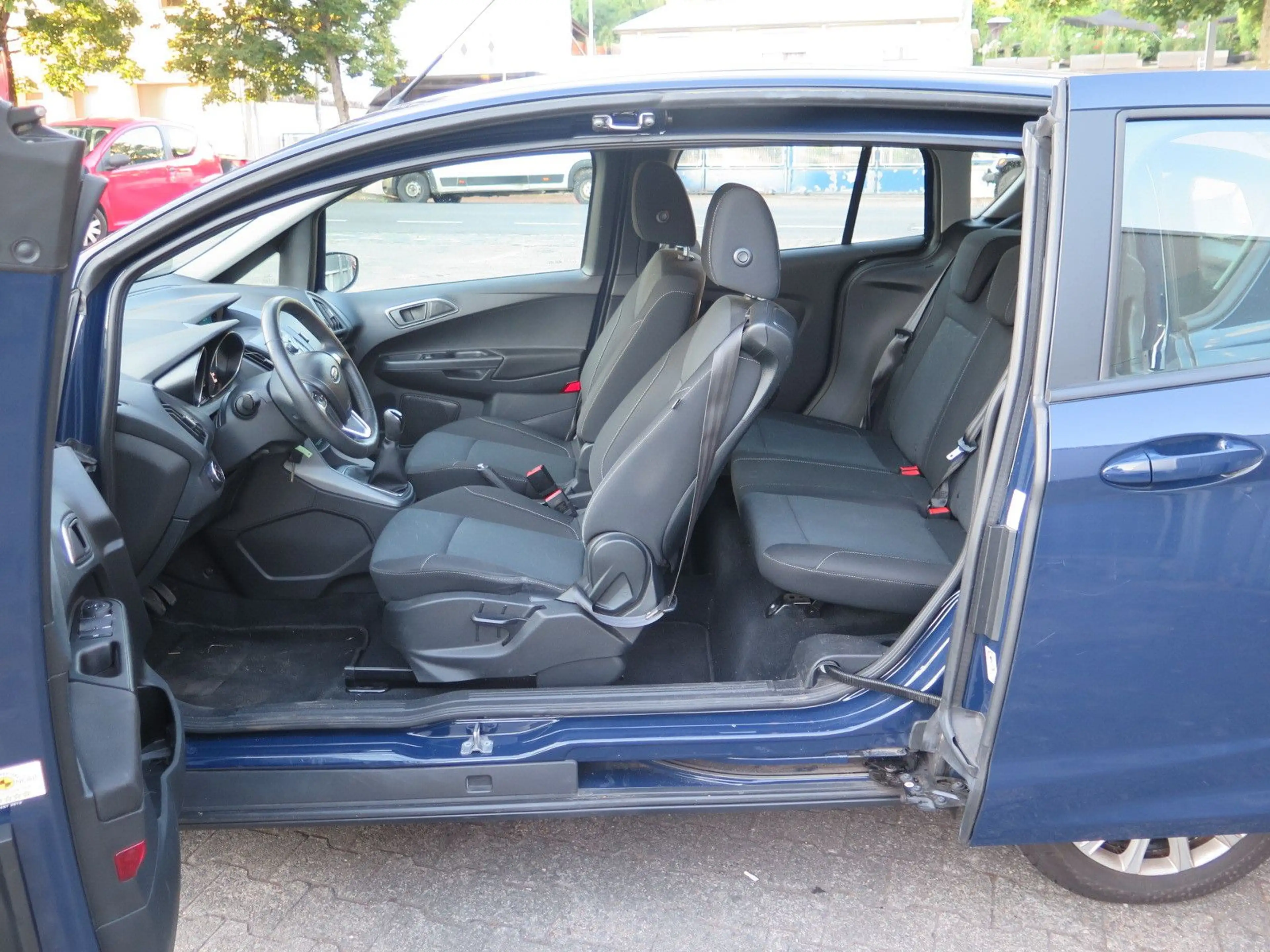 Ford B-Max B-MAX Trend 23.000KM 1.HND TÜV Neu — photo 6