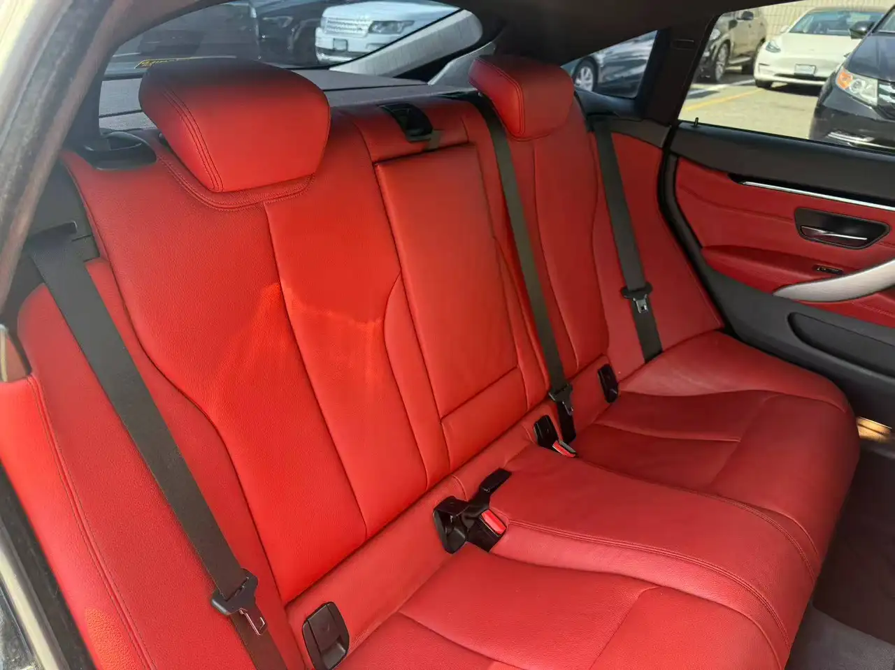 BMW 4 Series снимка BMW 4 Series