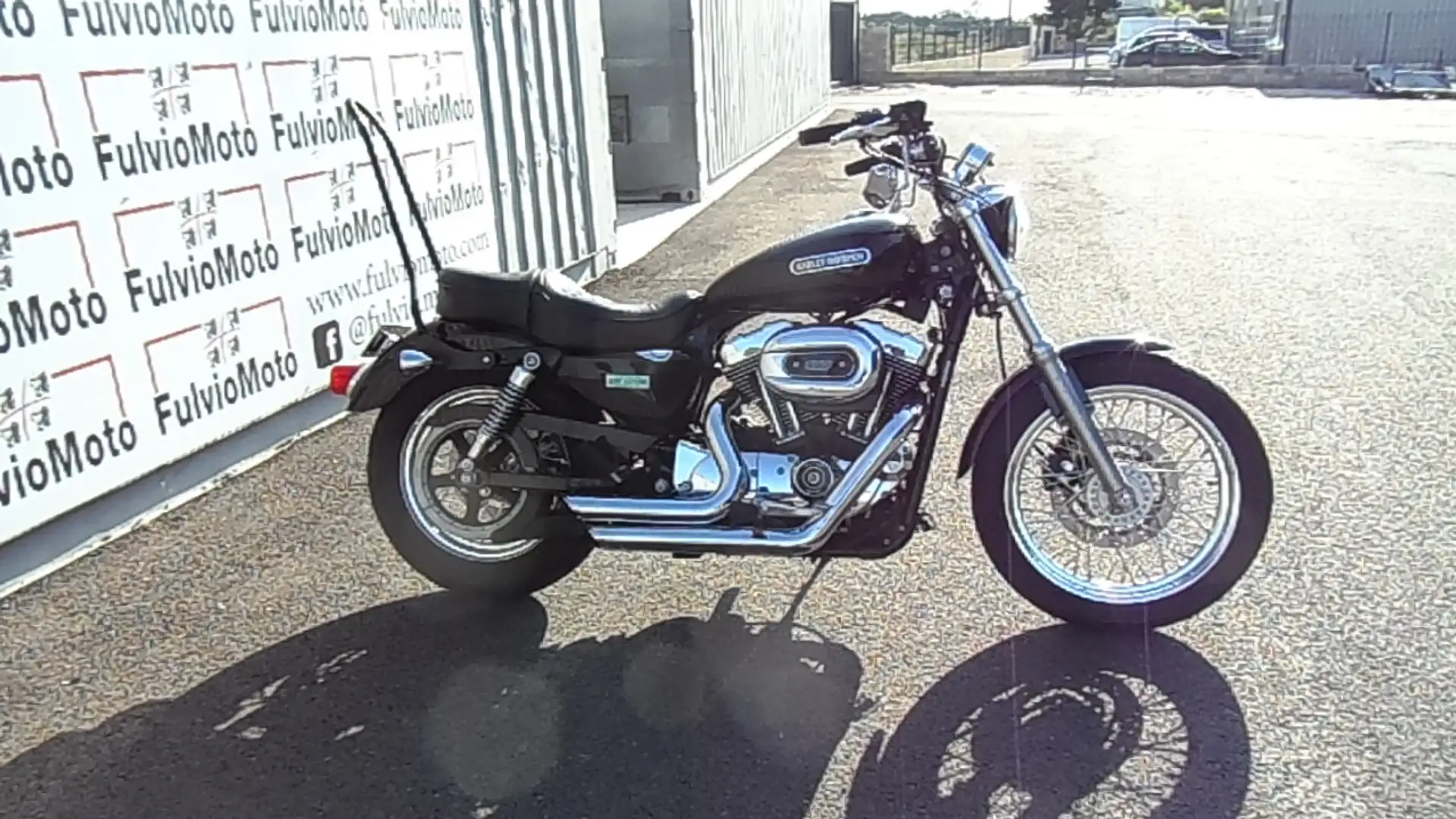 Harley-Davidson Sportster 1200 Black - 1