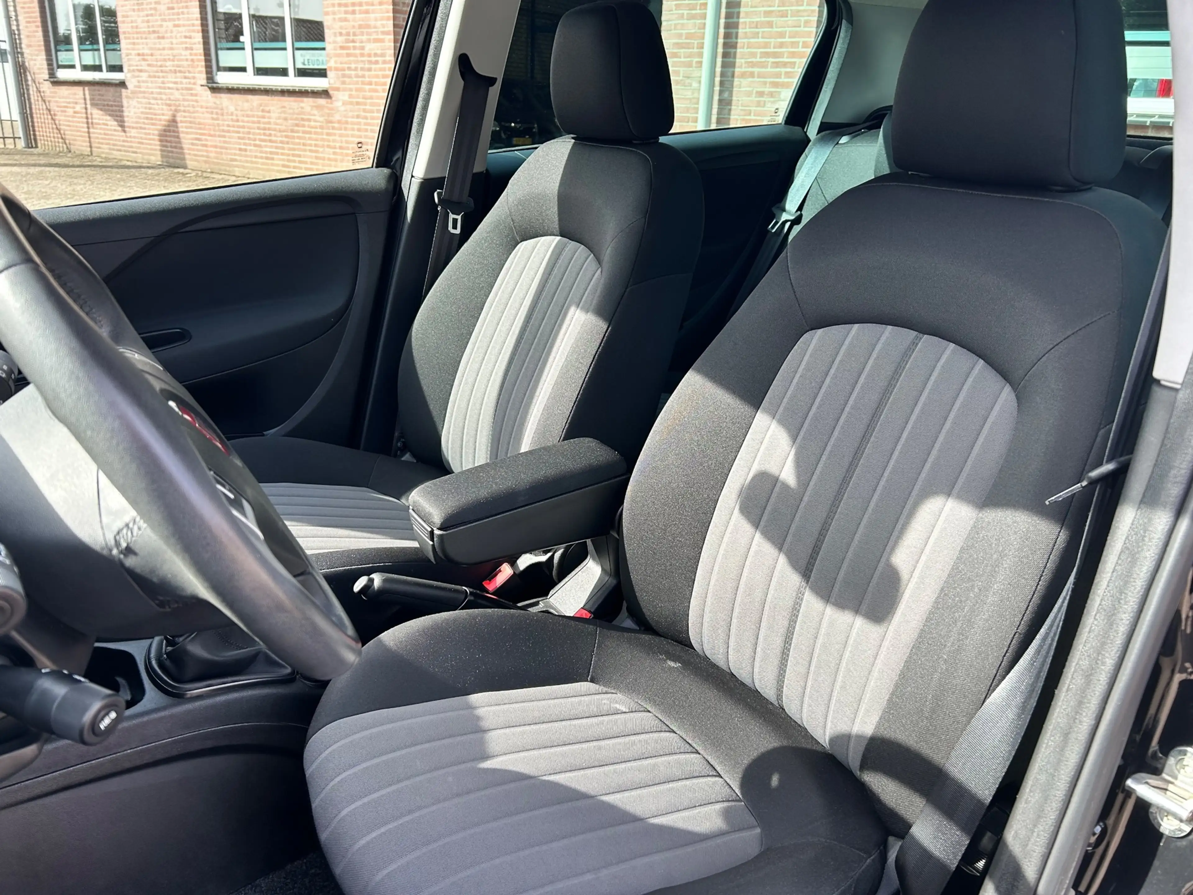 Fiat Punto Evo 0.9 TwinAir Sempre // Nieuwe APK // Airco — photo 11