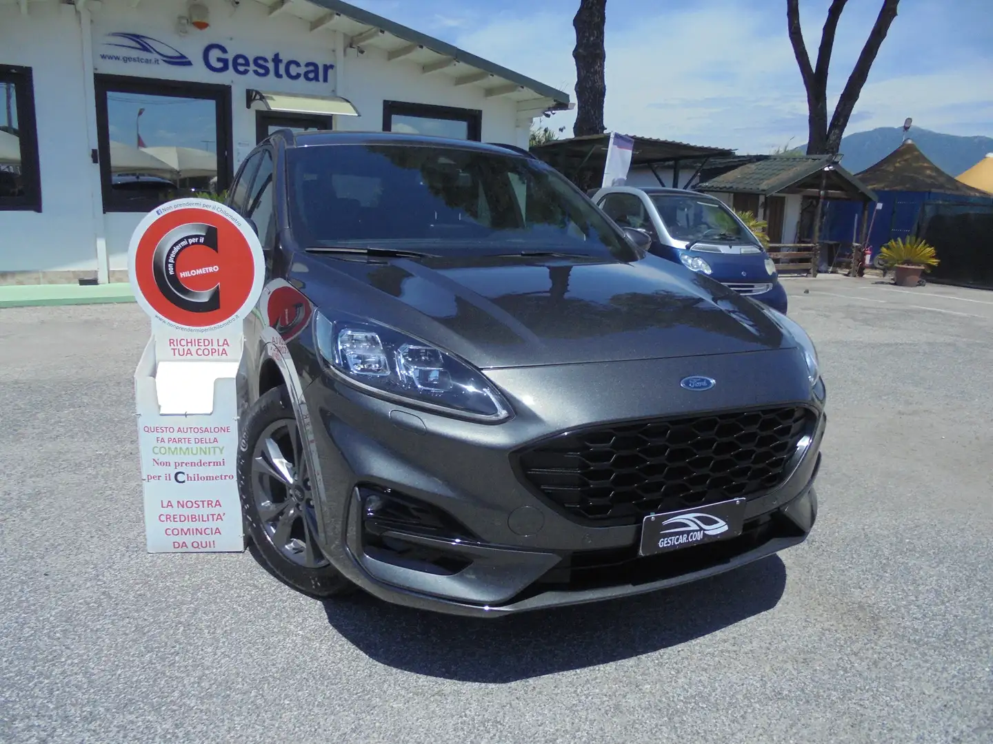 Ford Kuga Kuga III 2020 1.5 ecoboost ST-Line X 2wd 150cv Grijs - 1