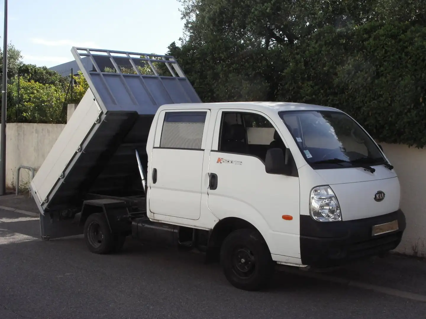 Kia K2500 Benne basculante, Double cabine 6 places Blanc - 2