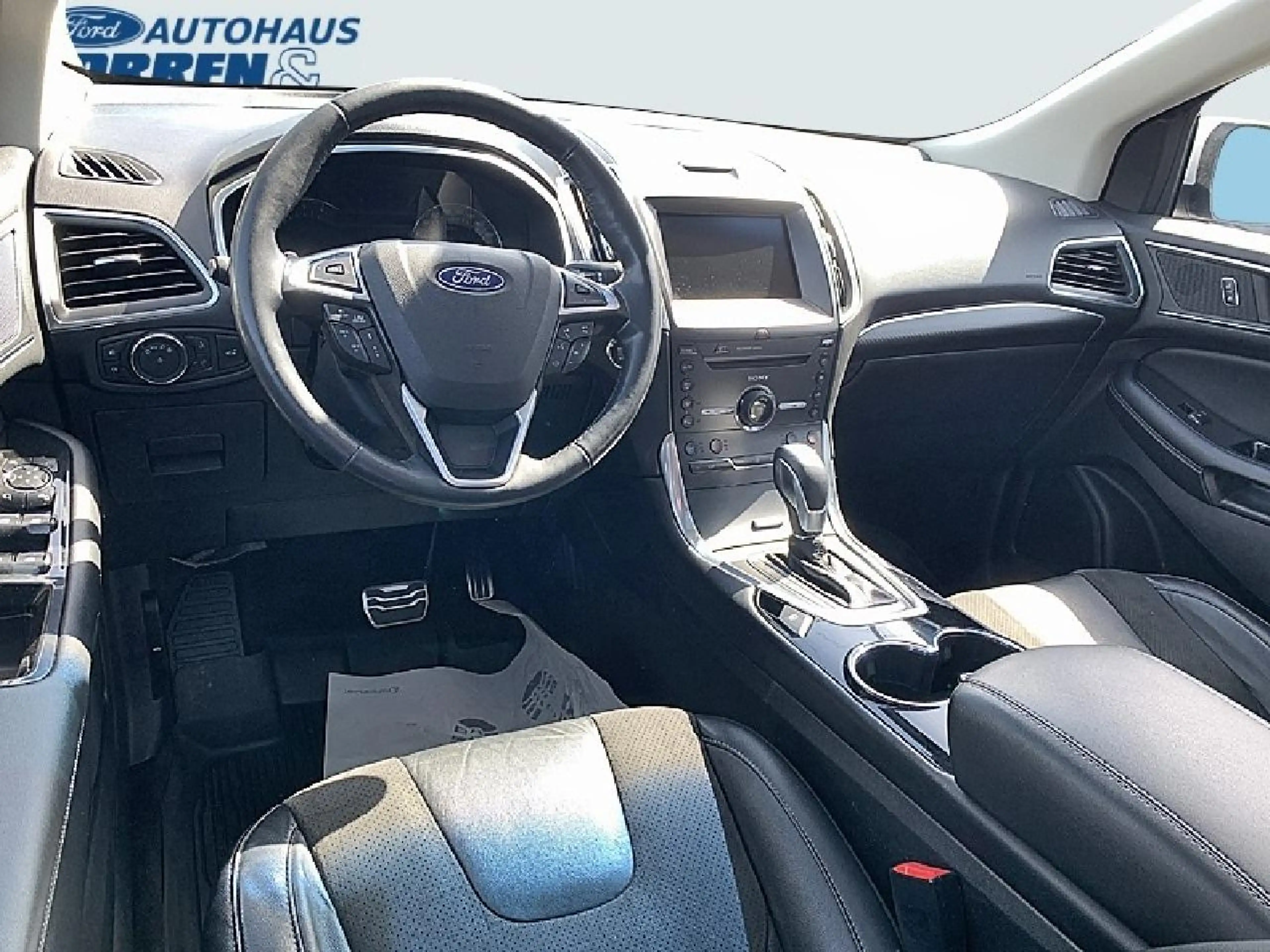 Ford Edge Sport 4x4 — photo 7