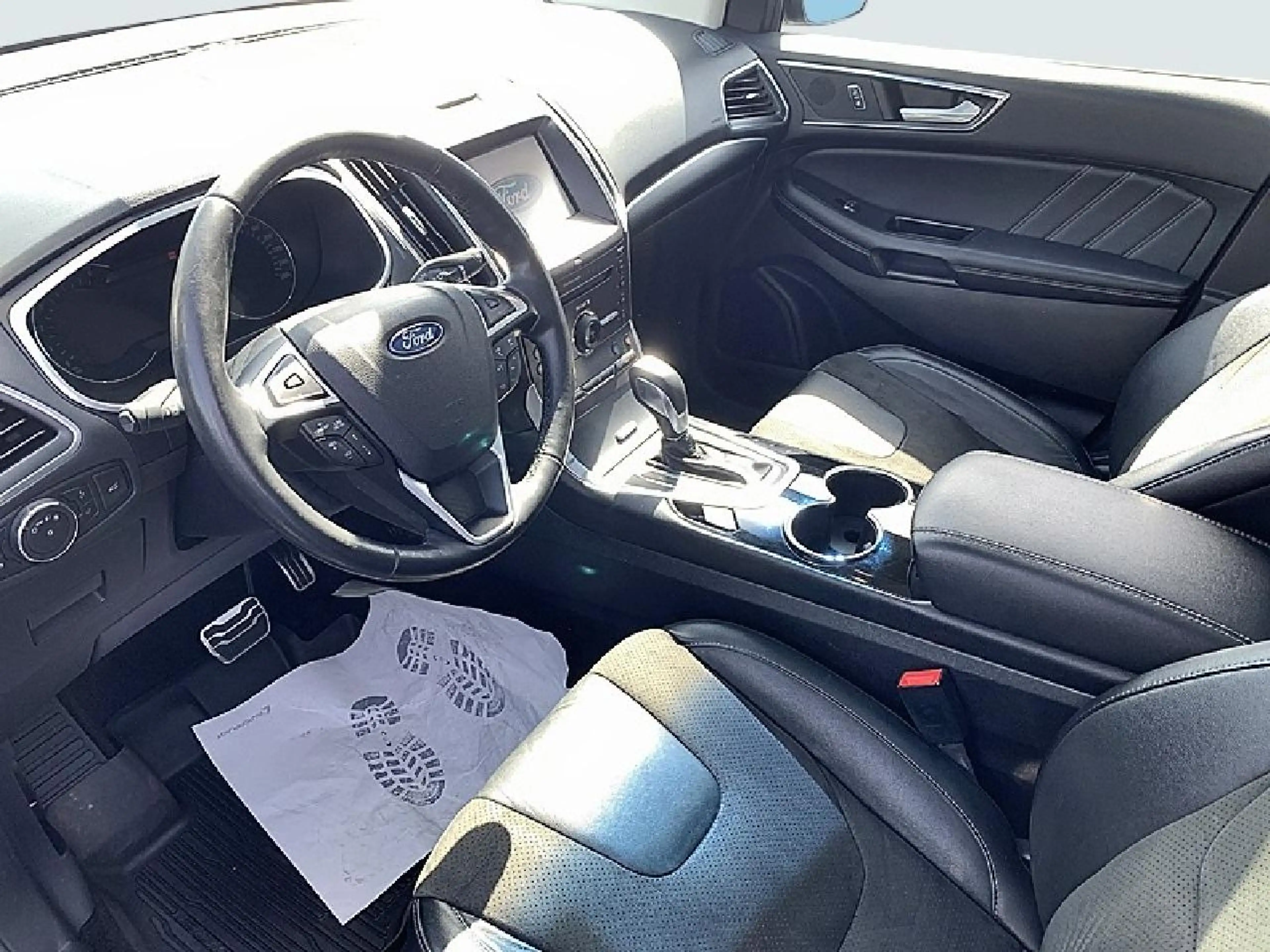 Ford Edge Sport 4x4 — photo 4