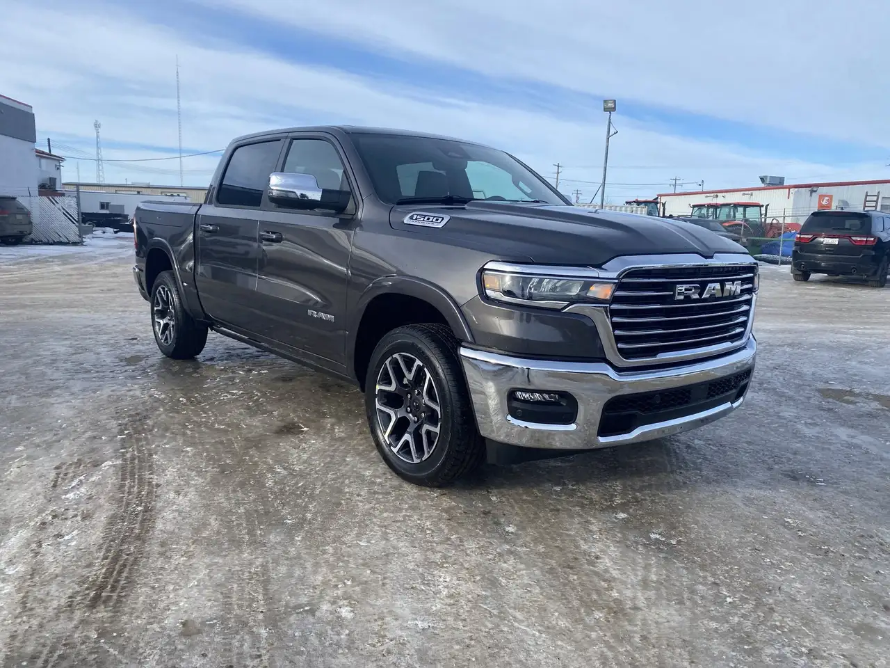 RAM 1500 снимка RAM 1500