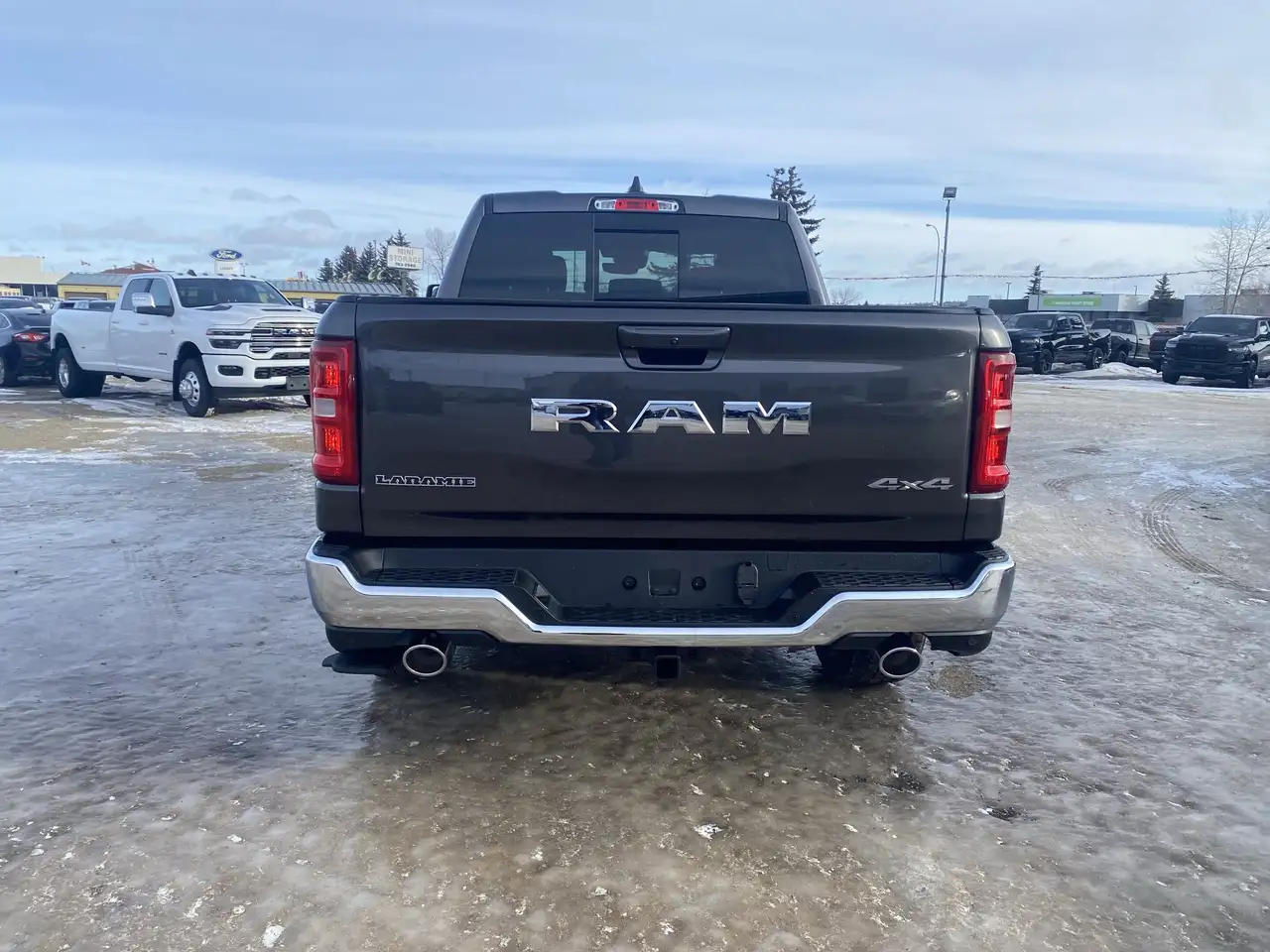 RAM 1500 снимка RAM 1500