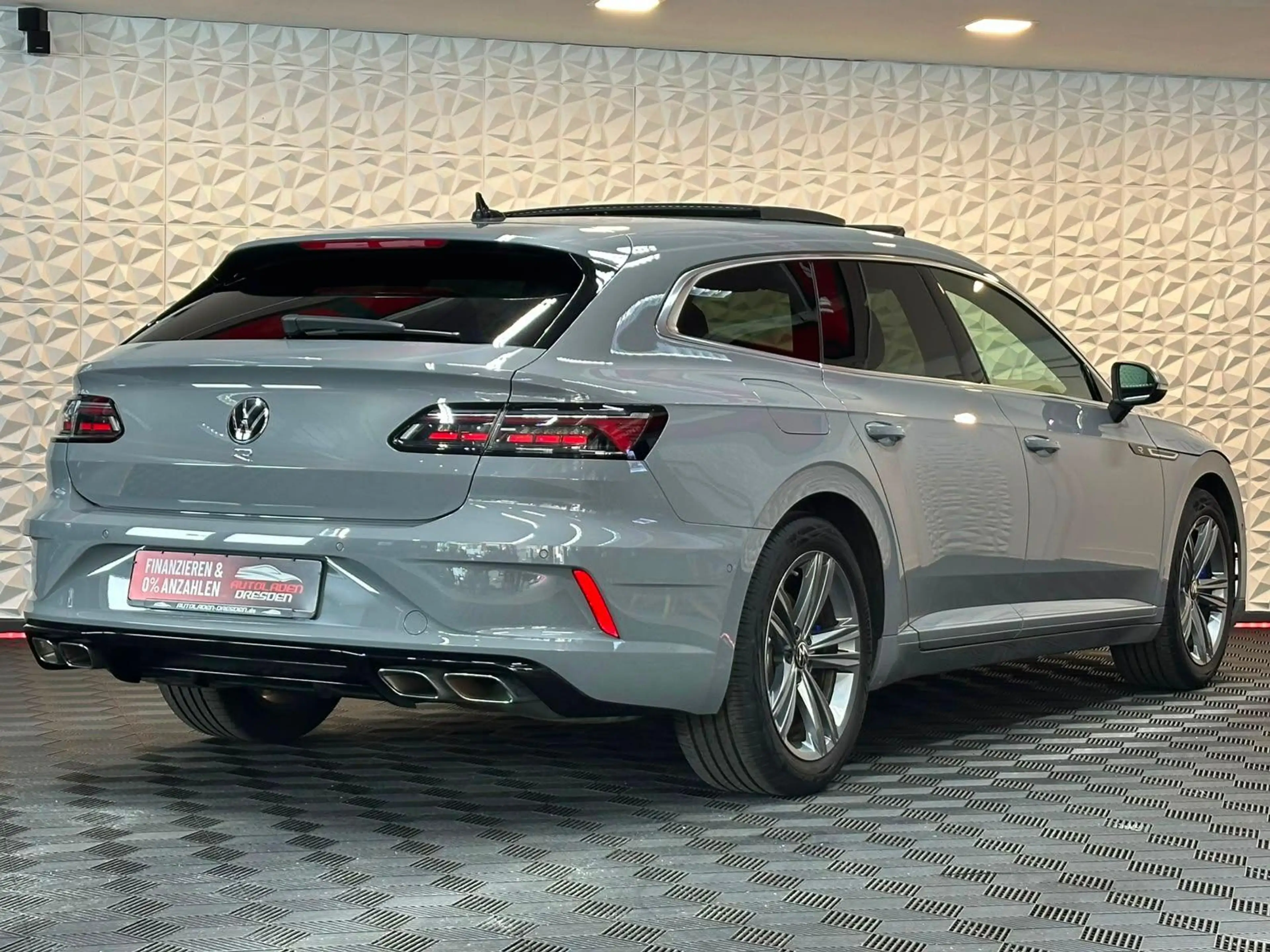 Volkswagen Arteon R LINE 2.0TSI 4x4 MATRIX#PANO#ACC#SPUR#SH — photo 8