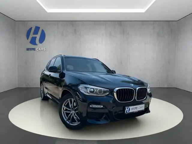 BMW X3 view 3