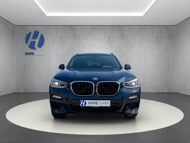 BMW X3 view 2