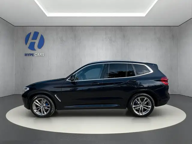 BMW X3 view 6