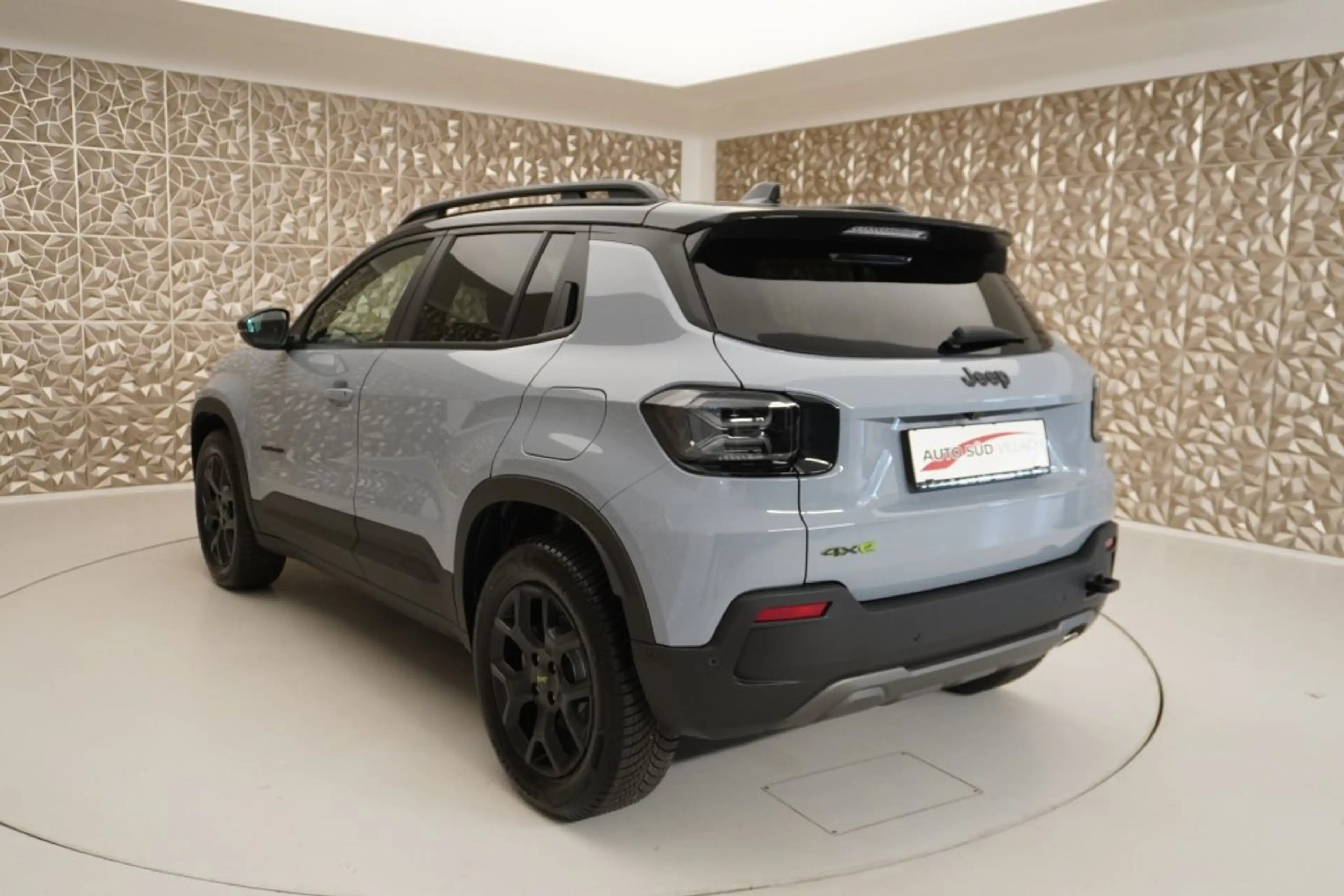 Jeep Avenger 4XE UPLAND — photo 5