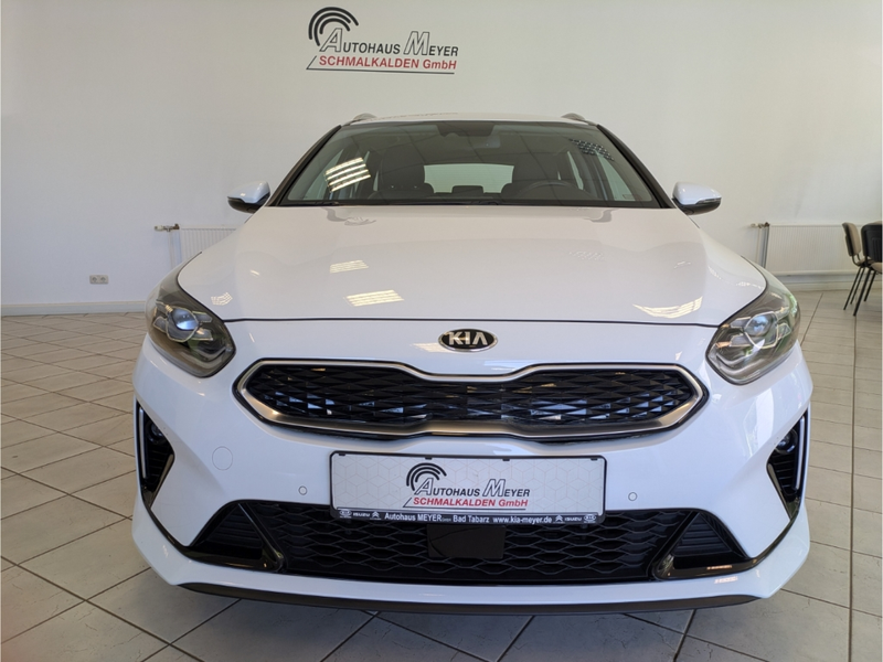 Kia Ceed SW / cee'd SW 1.6 PHEV Spirit+LED+Einparkhilfe vorn+hinten+Absta — photo 2