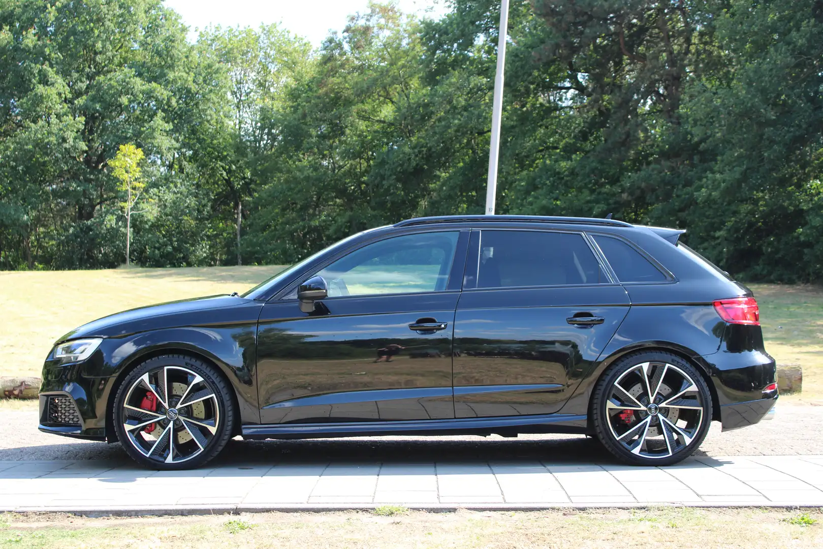 Audi S3 2.0 TFSI STAGE 2 400PK Full-option Zwart - 2