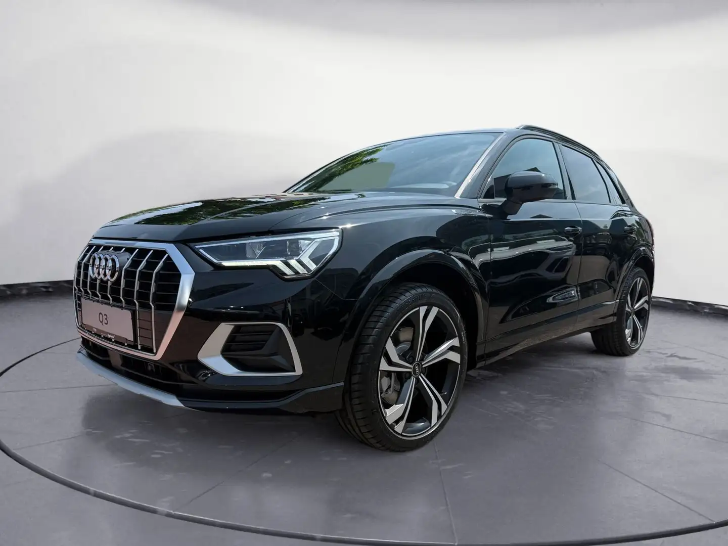 Audi Q3 advanced 40 TFSI quattro 140(190 ) kW(PS) S t Schwarz - 2