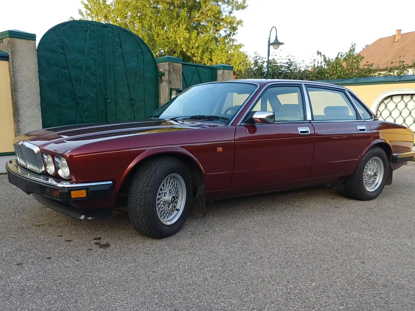 Jaguar XJ6 XJ6 3,2 Rot - 2