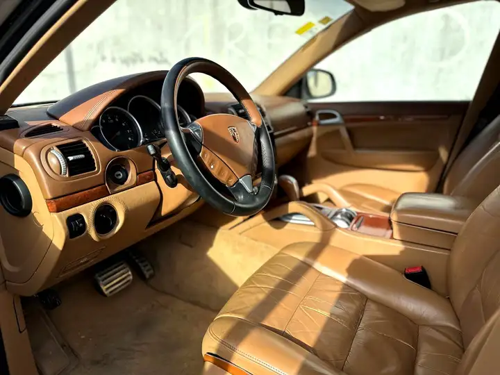 Porsche Cayenne 4.5 S 2005, foto 6