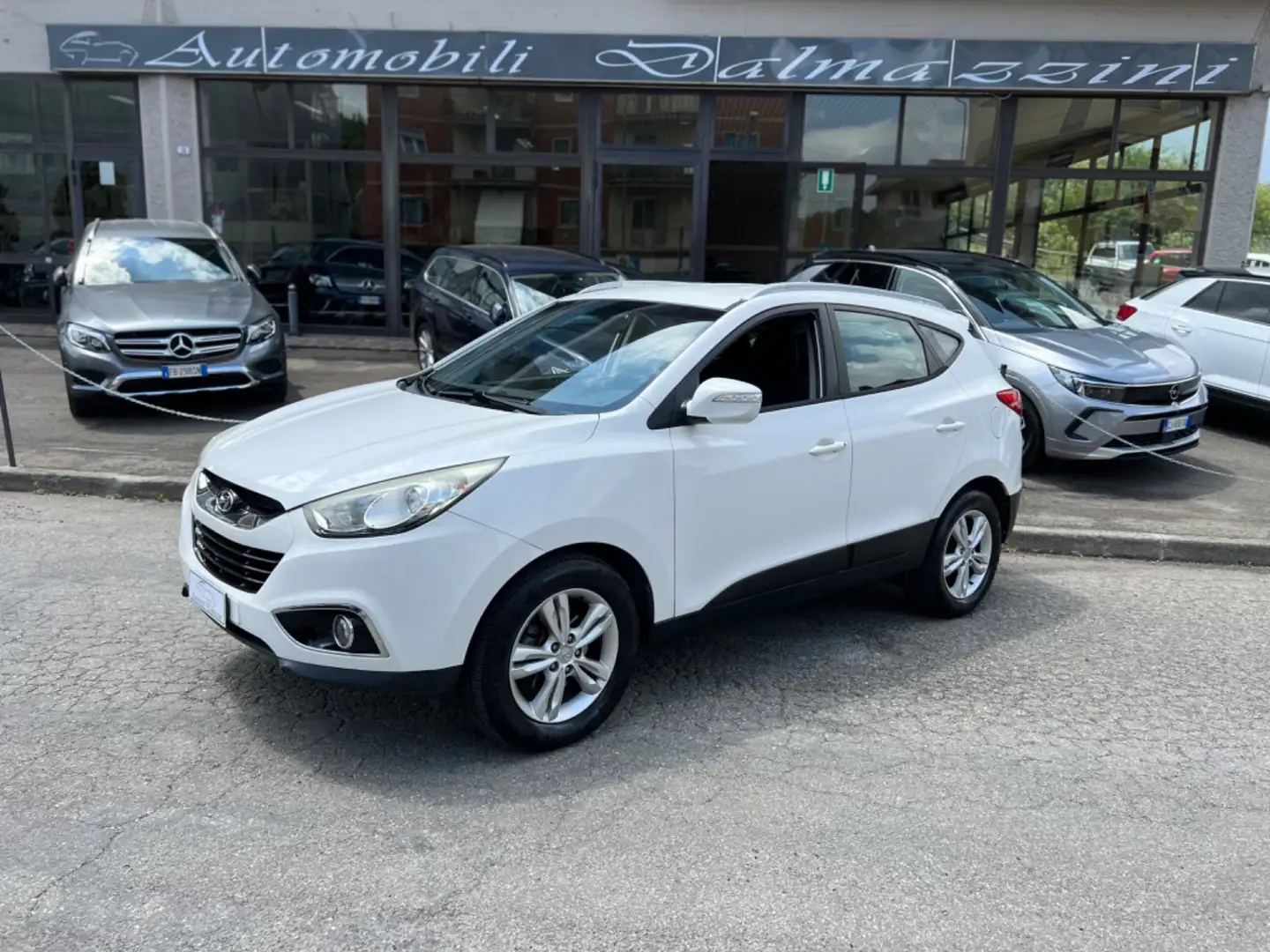 Hyundai iX35 2.0 CRDi 4WD Bianco - 1