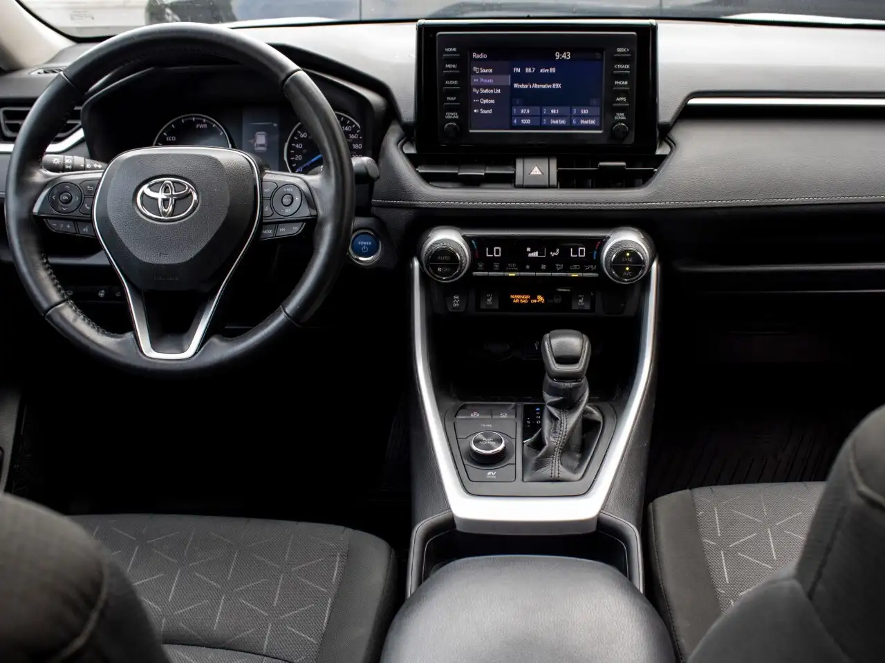 Toyota RAV 4 снимка Toyota RAV 4