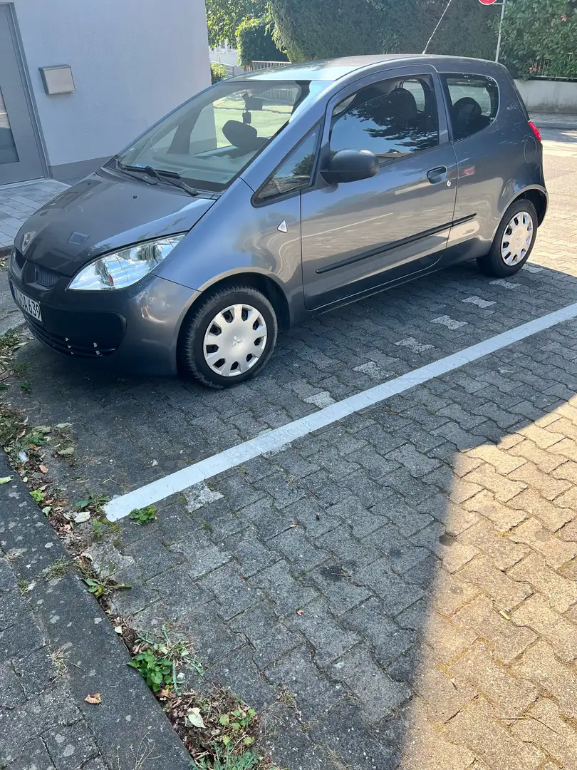 Mitsubishi Colt 1.1 - 1