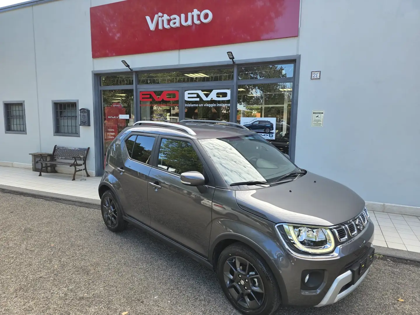 Suzuki Ignis Ignis III 2020 1.2h Top 2wd Grigio - 2