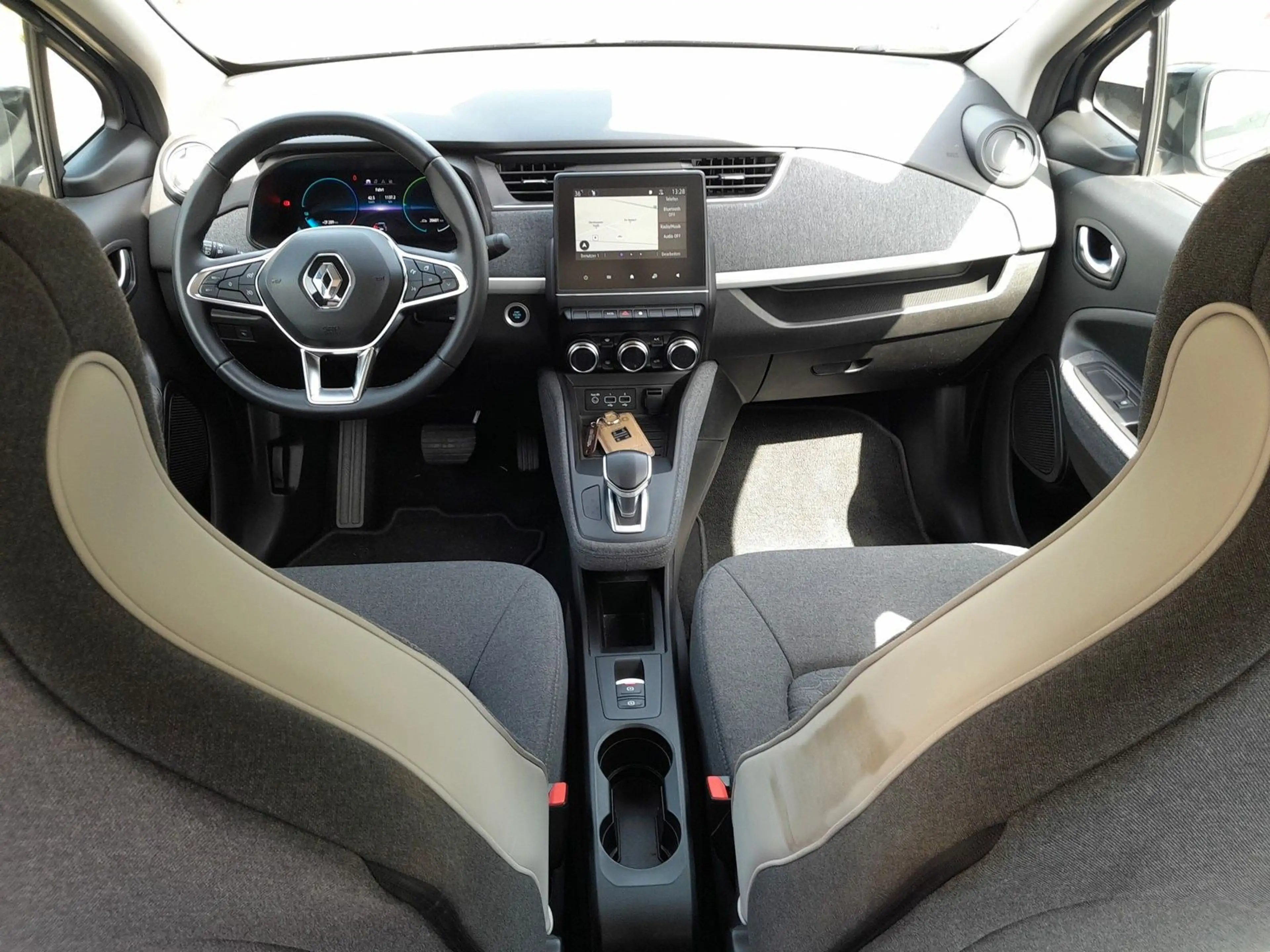 Renault ZOE E-Tech 100%*RFK*Tempomat*Lichtsensor — photo 10