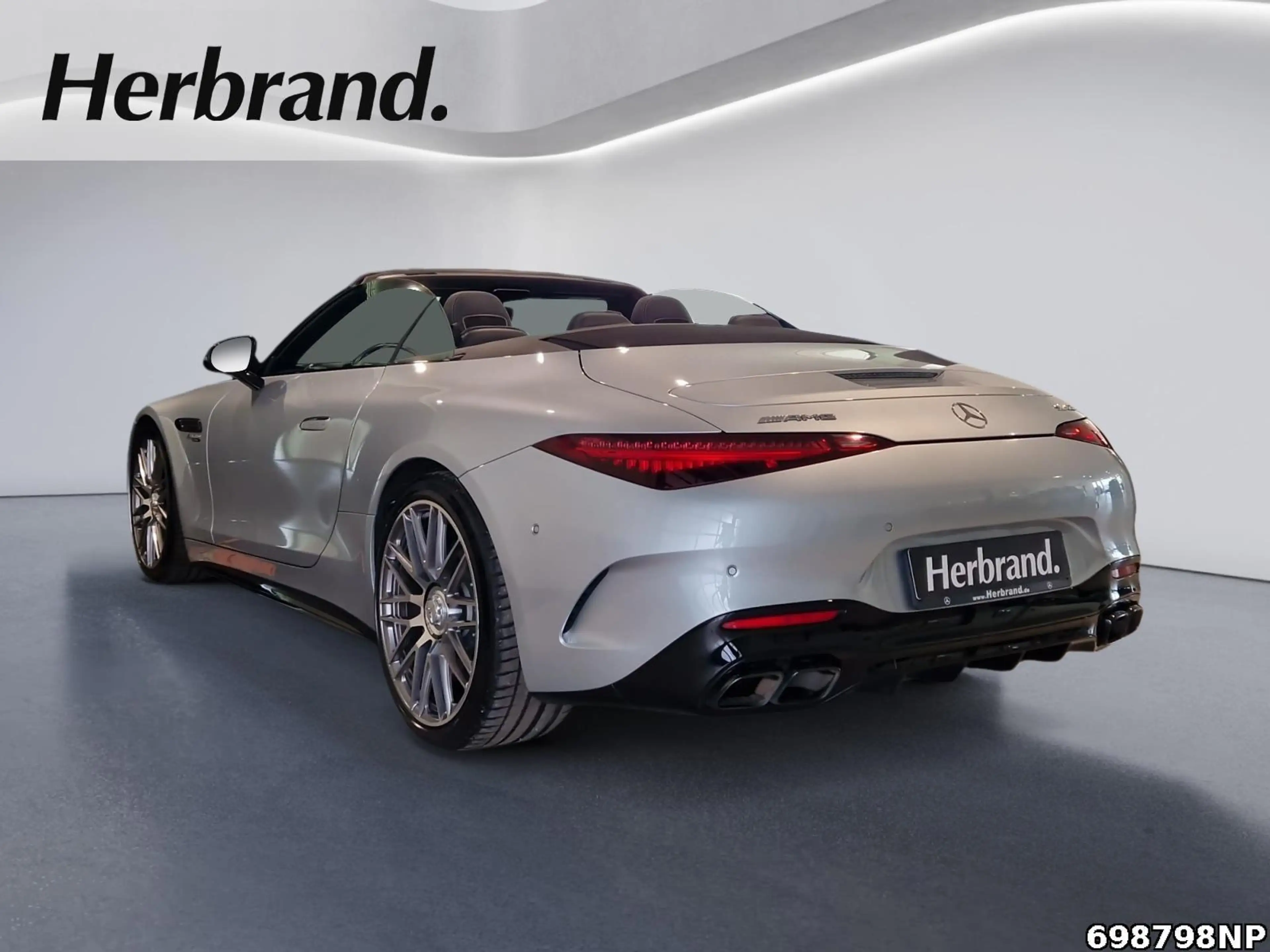 Mercedes-Benz SL 63 AMG DIGITAL LIGHT Burmester Head-up 360° — photo 4