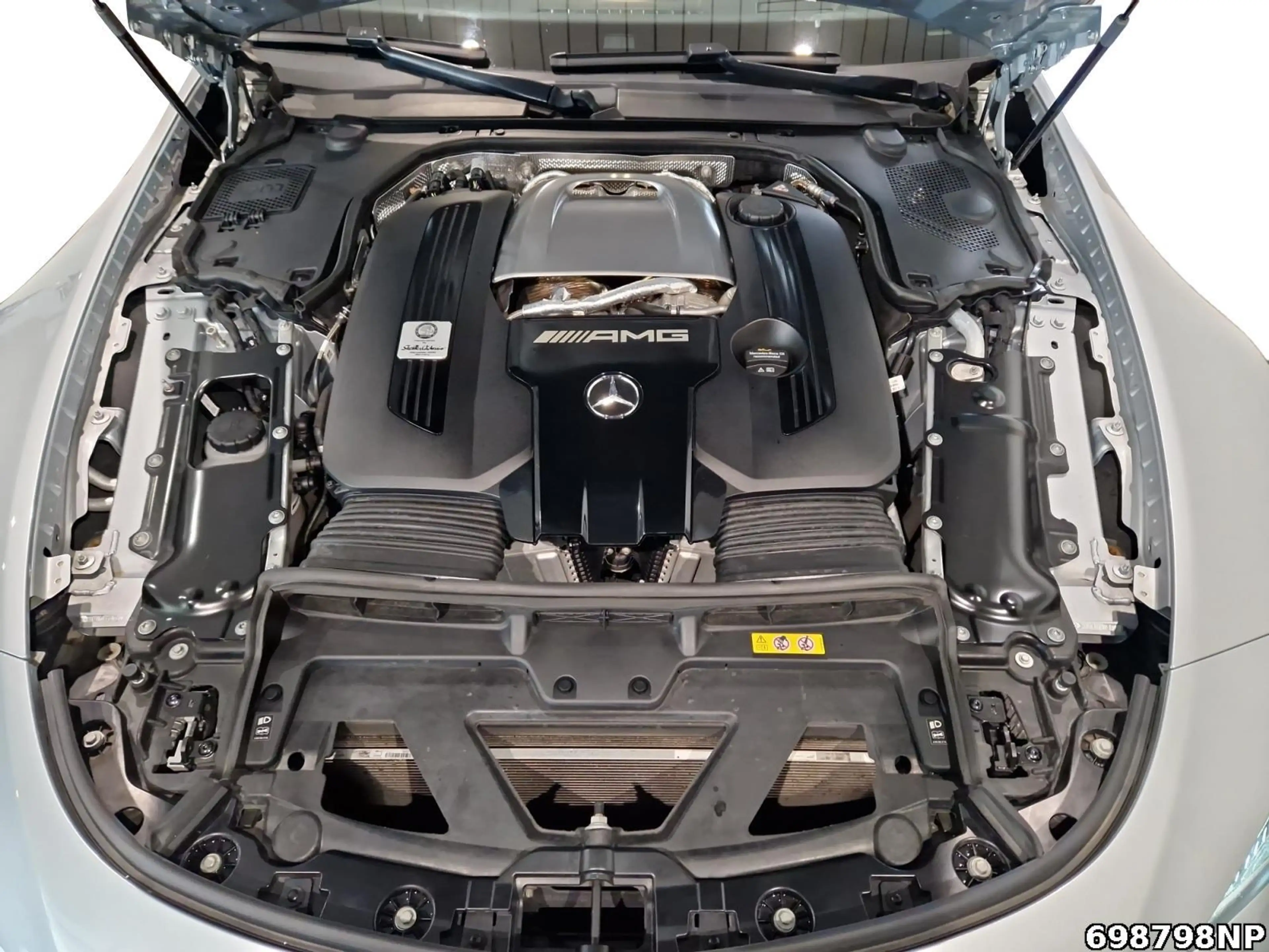 Mercedes-Benz SL 63 AMG DIGITAL LIGHT Burmester Head-up 360° — photo 7
