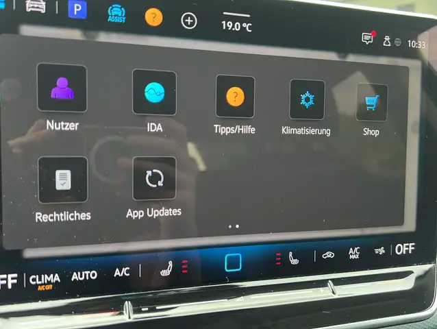 Volkswagen Golf view 10