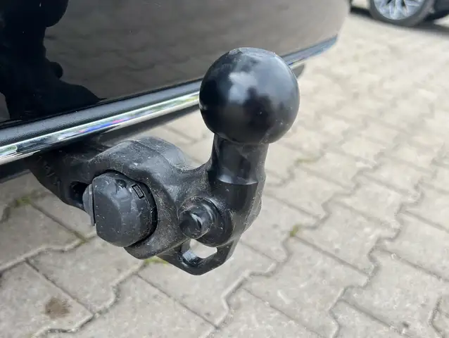 Volkswagen Golf view 17
