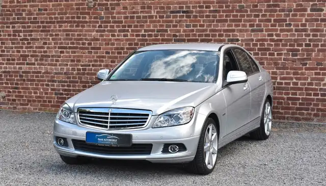 Mercedes-Benz C 230 1HAND KLIMA NAVI TEMPOMAT PDC 18"ALU