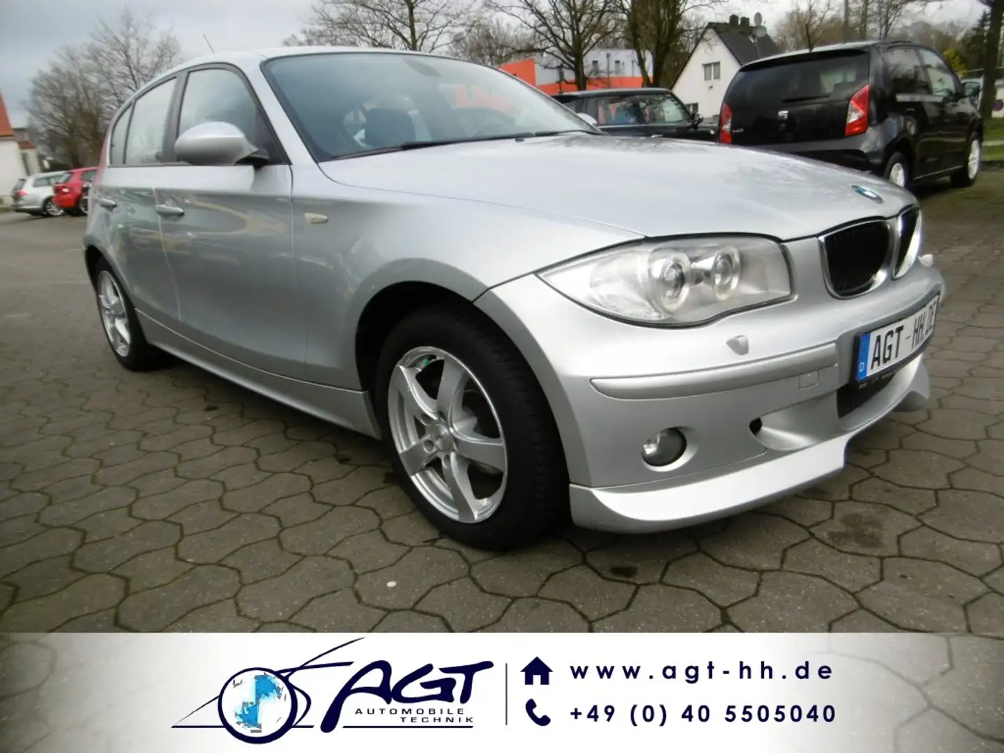 BMW 118 i Xenon HIFI Sportsitze PDC Händler Gewerbe Silber - 1