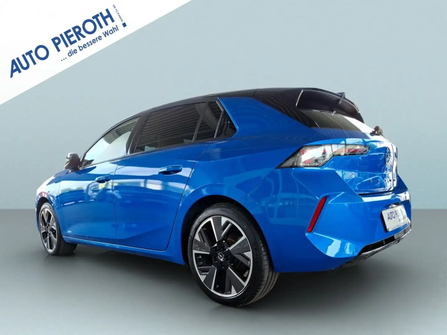 Opel Astra Electric GS Blau - 2