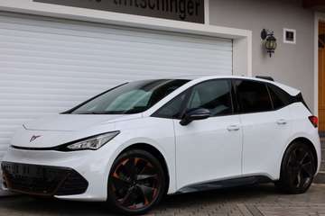 Born 58/62kWh*19"-ALCANTARA-ACC-LED-NAVI-KESSY-5J*