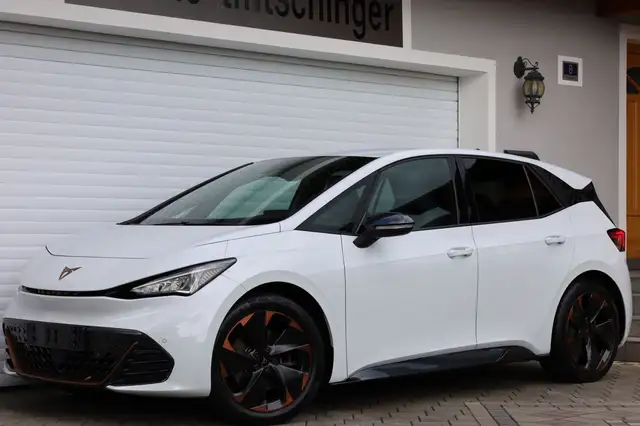 CUPRA Born Born 58/62kWh*19"-ALCANTARA-ACC-LED-NAVI-KESSY-5J*