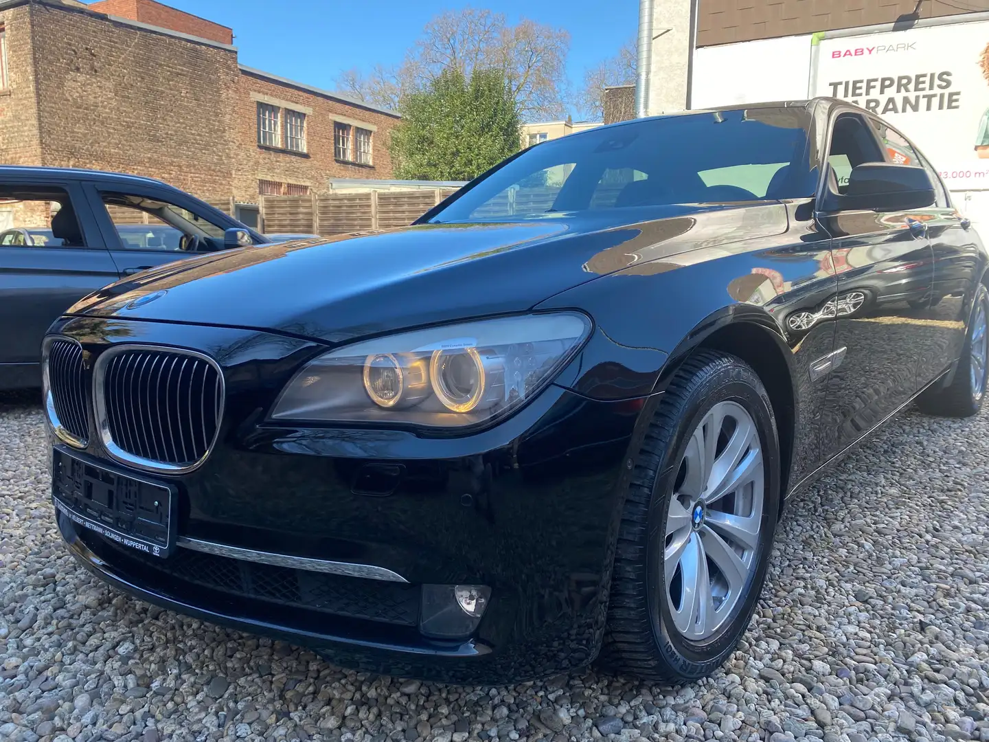 BMW 730 730d Schwarz - 2