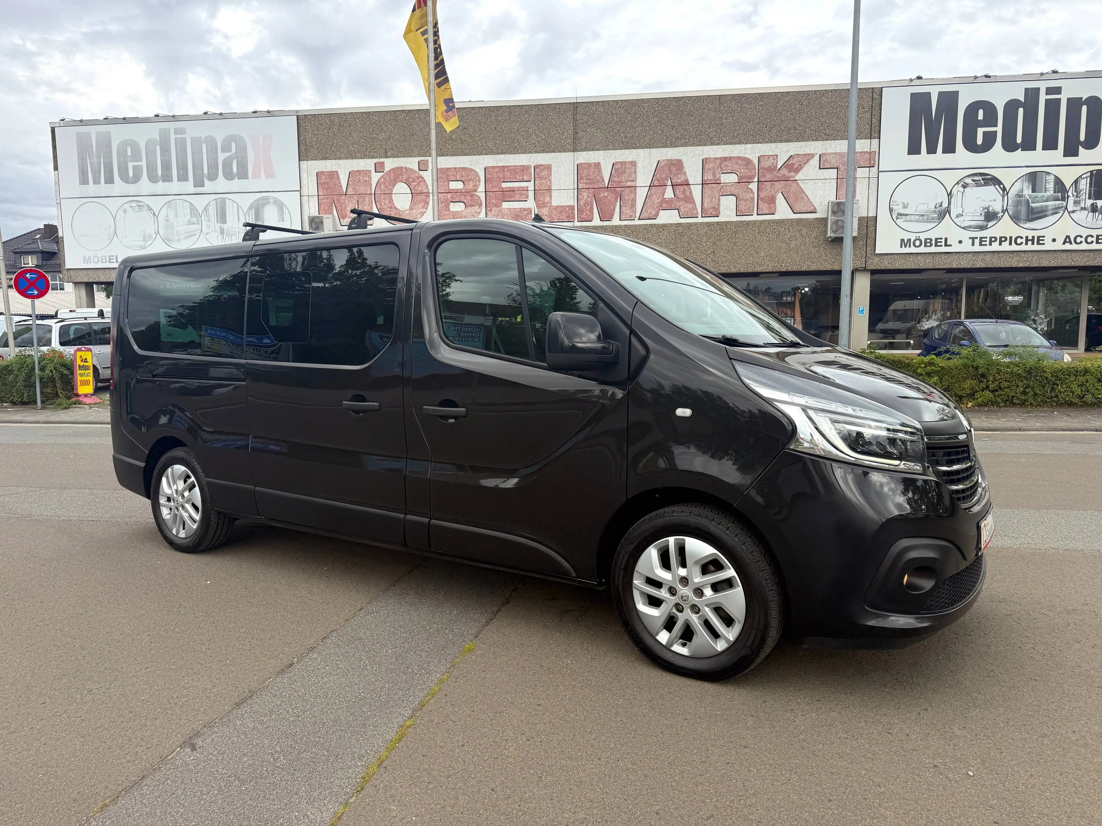 Renault Trafic 2.0 dCi Life L2H1 3,0t Energy Automatik (AHK*9xSITZER*NAVI) — photo 3