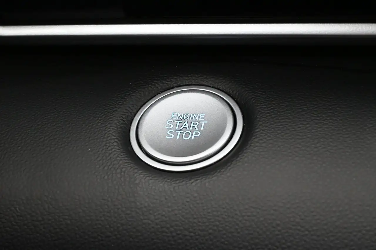 Hyundai ELANTRA снимка Hyundai ELANTRA